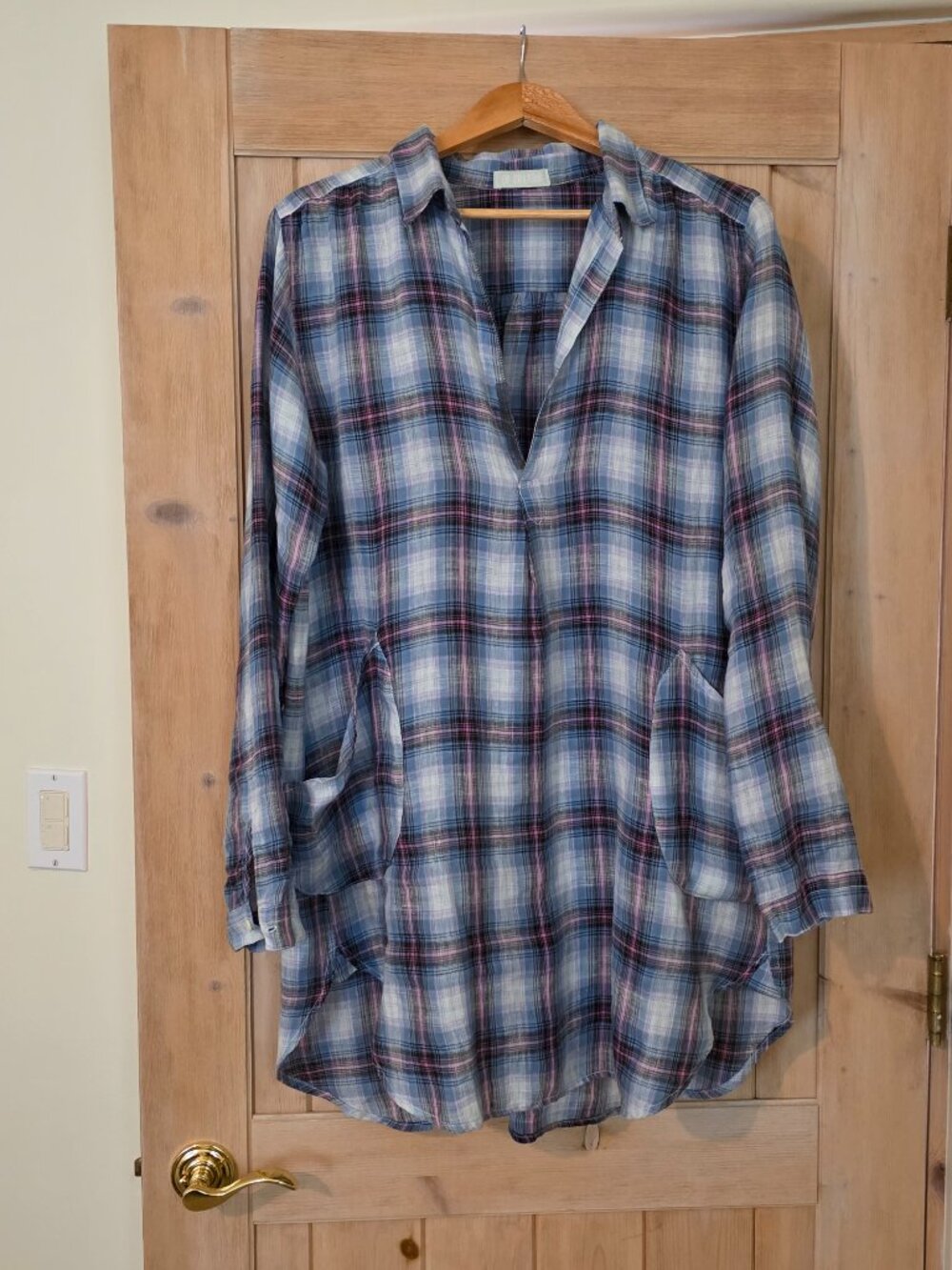 CP Shades Linen Teton Tunic size Medium, excellent condition